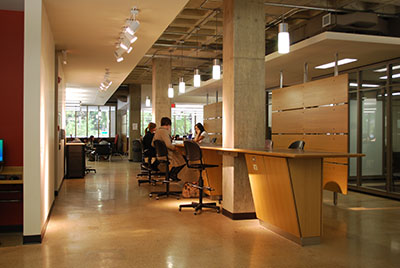 A picture of the Murray Building University Learning Commons